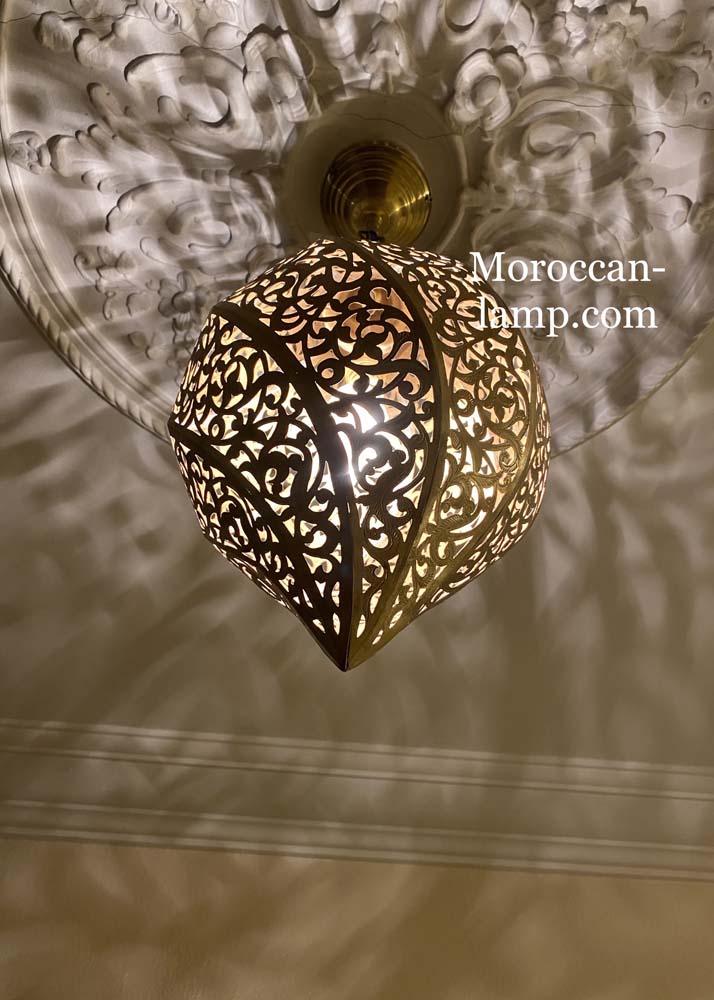 Suspension marocaine, plafond  